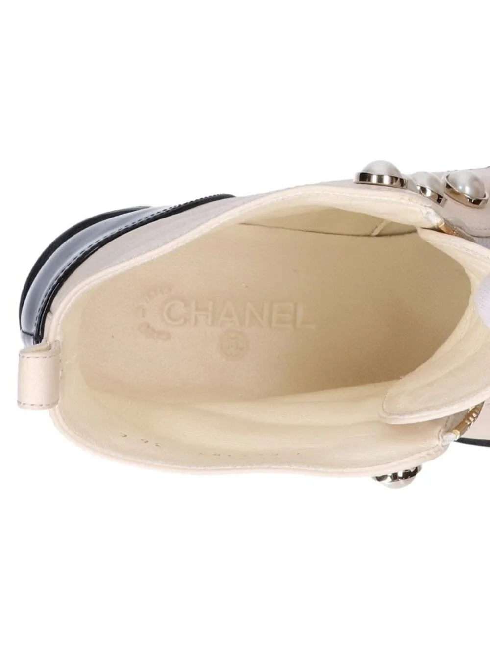 Chanel Pearl CC Logo Patent Leather Short Boots 36c